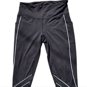 IDEOLOGY BLACK WHITE STRIPE LEGGINGS WORN ONCE